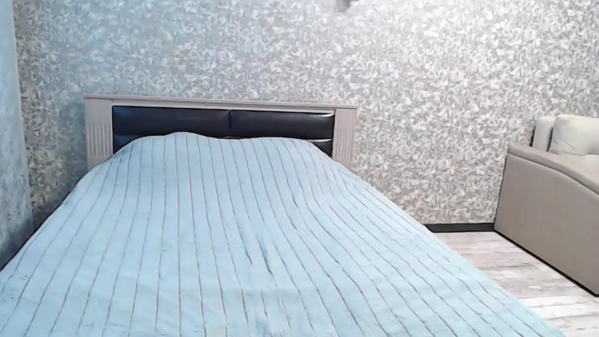 Gallery image thumbnail from YourBunny_'s myfreecams stream on, 04/15/2025, 06:12 image 20 of 20