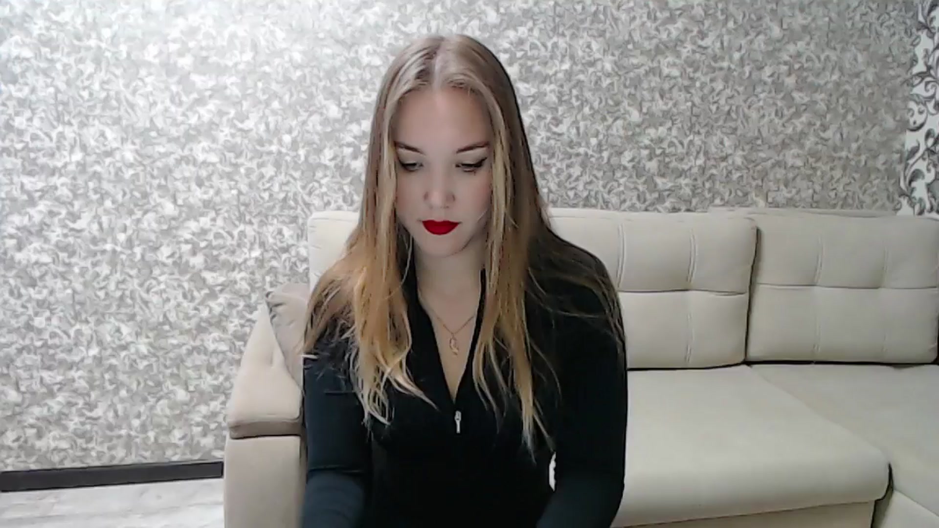 Gallery image thumbnail from YourBunny_'s myfreecams stream on, 04/17/2025, 05:45 image 3 of 20