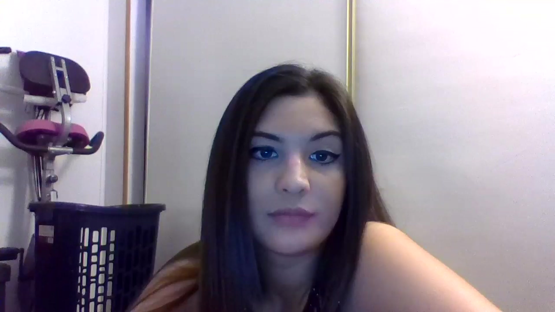 Gallery image thumbnail from YourCamSlut's myfreecams stream on, 06/14/2025, 11:16 image 18 of 20