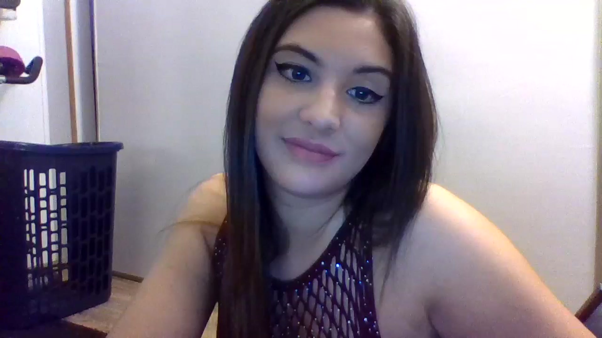 Gallery image thumbnail from YourCamSlut's myfreecams stream on, 06/14/2025, 11:16 image 7 of 20