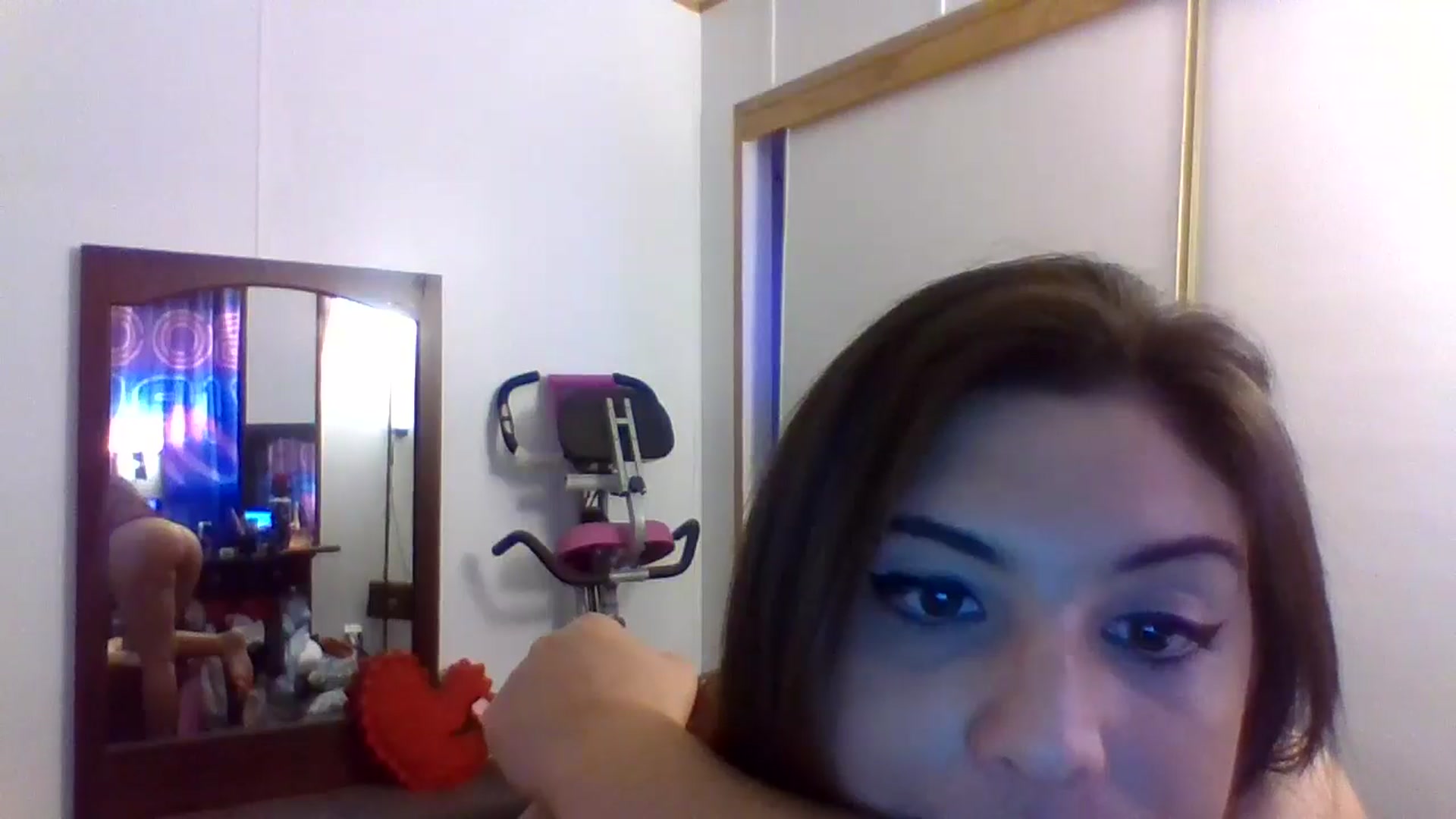 Gallery image thumbnail from YourCamSlut's myfreecams stream on, 06/14/2025, 13:05 image 6 of 20