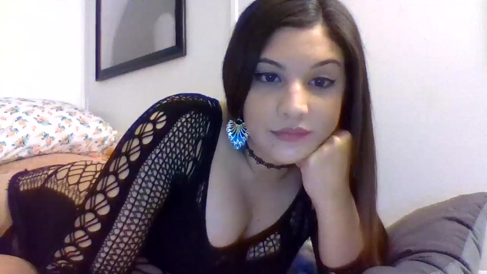 Gallery image thumbnail from YourCamSlut's myfreecams stream on, 06/18/2025, 07:51 image 12 of 20