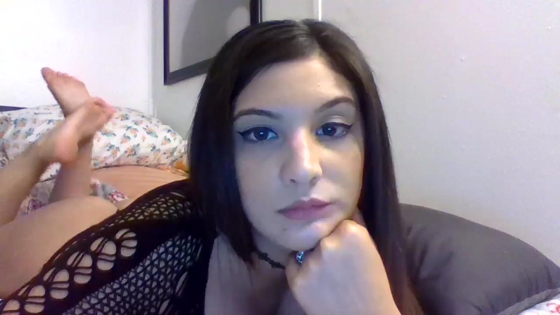 Gallery image thumbnail from YourCamSlut's myfreecams stream on, 06/18/2025, 07:51 image 19 of 20