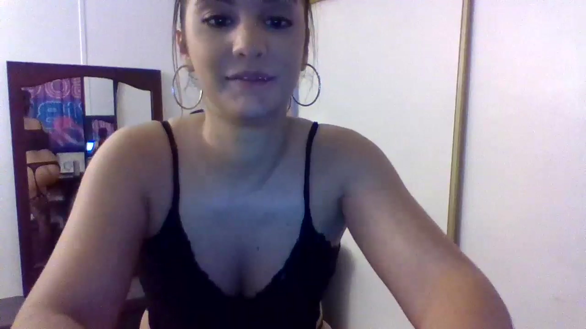 Gallery image thumbnail from YourCamSlut's myfreecams stream on, 06/23/2025, 09:50 image 15 of 20