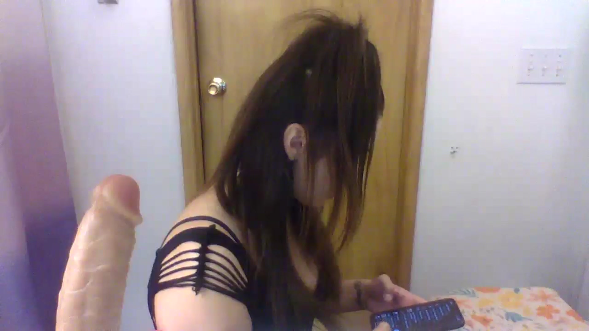 Gallery image thumbnail from YourCamSlut's myfreecams stream on, 09/04/2025, 10:49 image 7 of 20