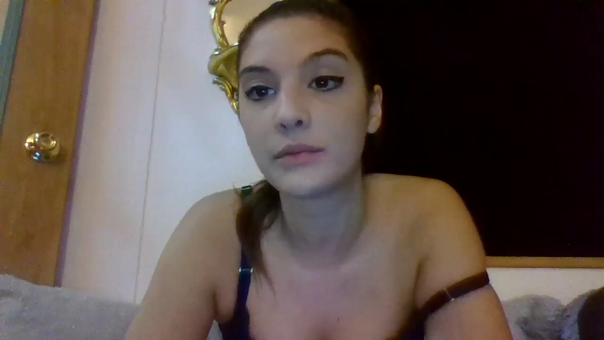 Gallery image thumbnail from YourCamSlut's myfreecams stream on, 11/18/2025, 10:54 image 20 of 20