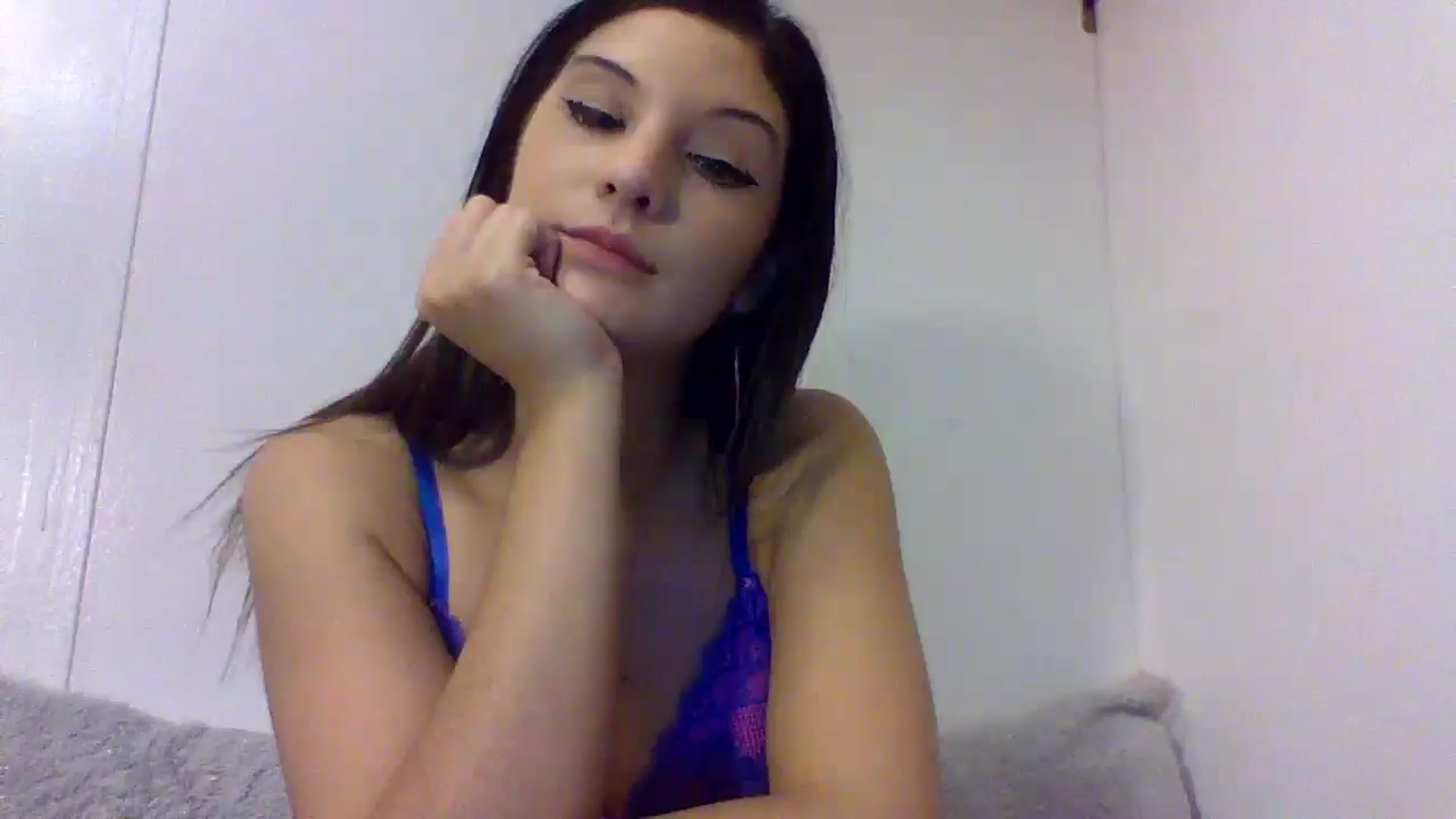 Gallery image thumbnail from YourCamSlut's myfreecams stream on, 12/09/2025, 09:49 image 6 of 20