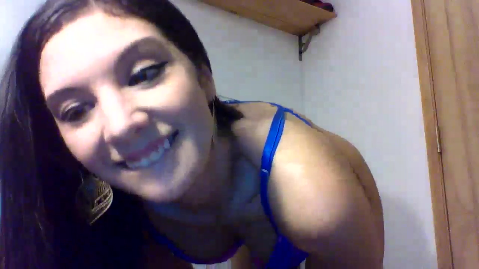 Gallery image thumbnail from YourCamSlut's myfreecams stream on, 12/09/2025, 09:49 image 18 of 20