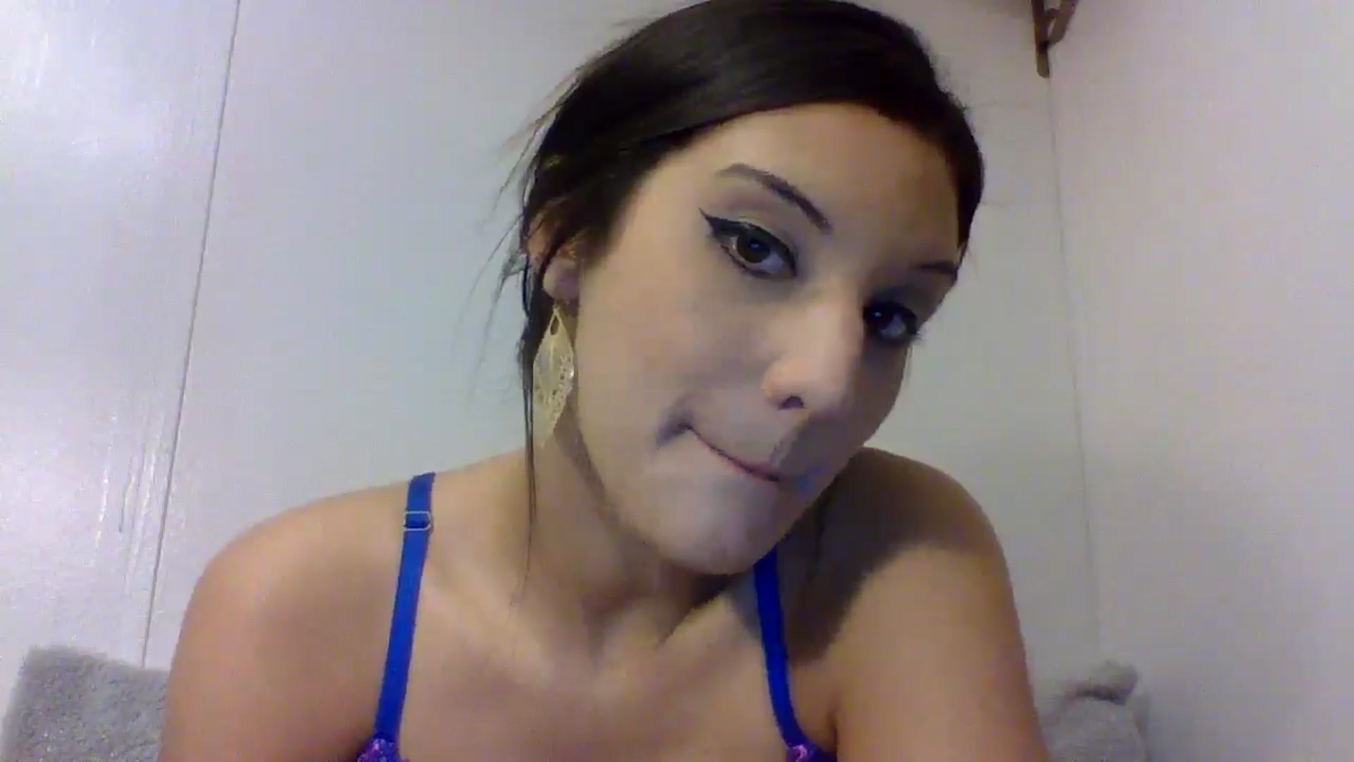 Gallery image thumbnail from YourCamSlut's myfreecams stream on, 12/09/2025, 11:04 image 11 of 20