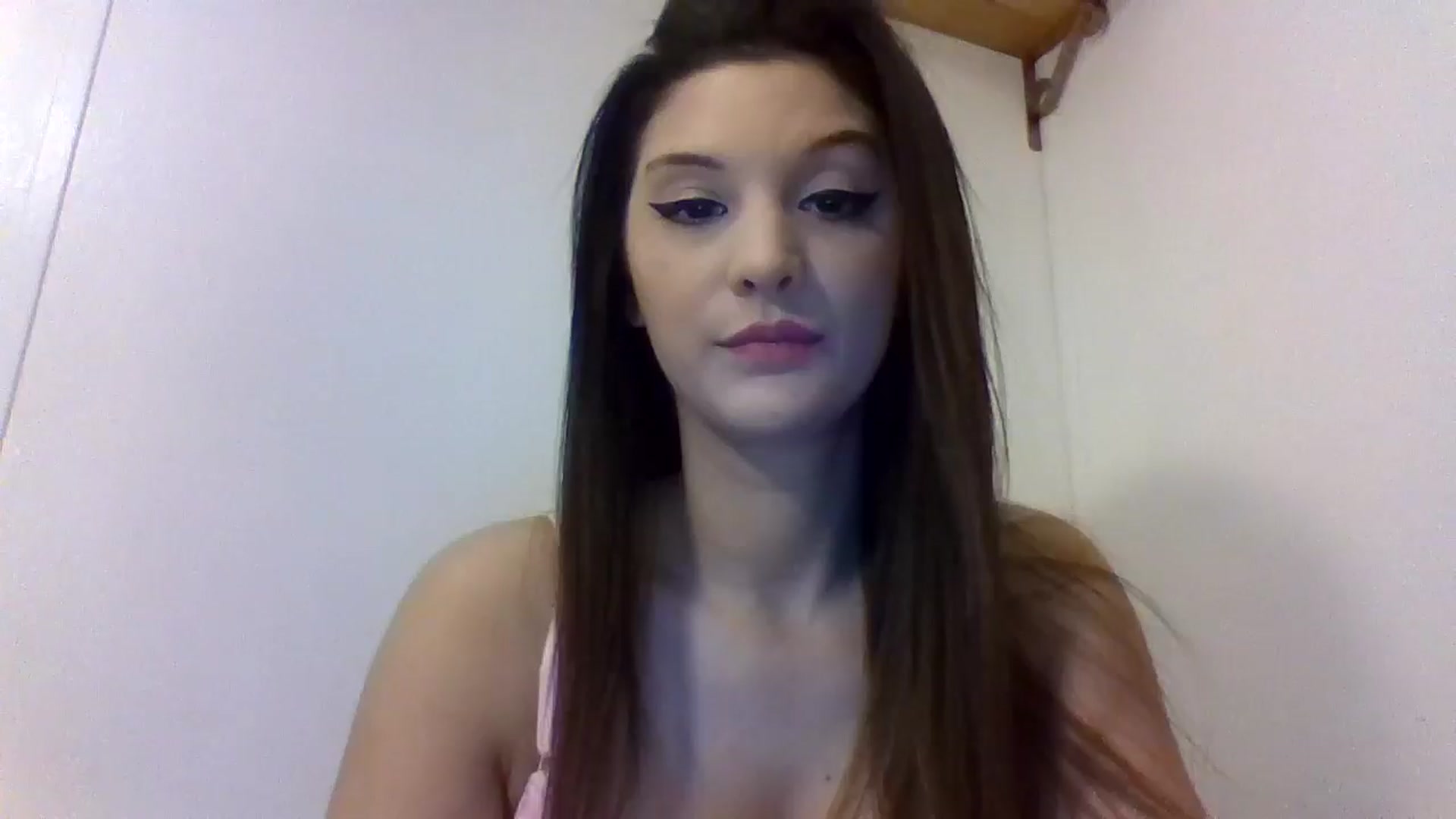 Gallery image thumbnail from YourCamSlut's myfreecams stream on, 12/15/2025, 13:43 image 17 of 20
