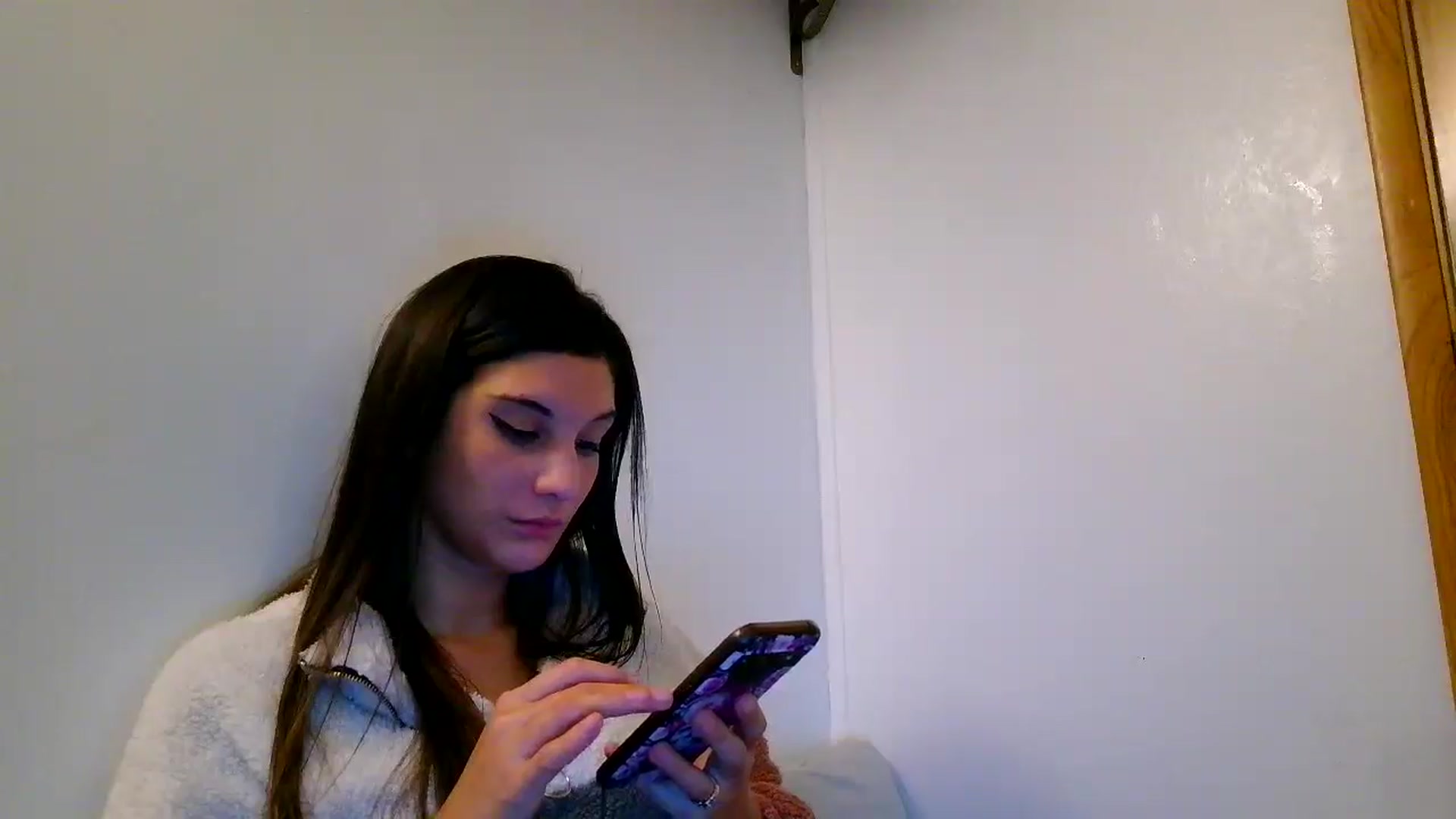 Gallery image thumbnail from YourCamSlut's myfreecams stream on, 12/31/2025, 10:21 image 17 of 20