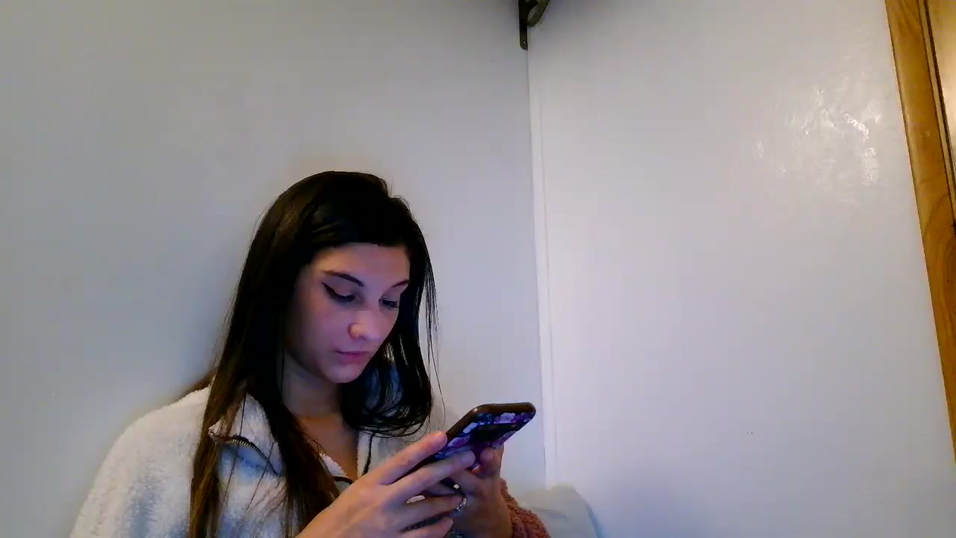 Gallery image thumbnail from YourCamSlut's myfreecams stream on, 12/31/2025, 10:21 image 14 of 20