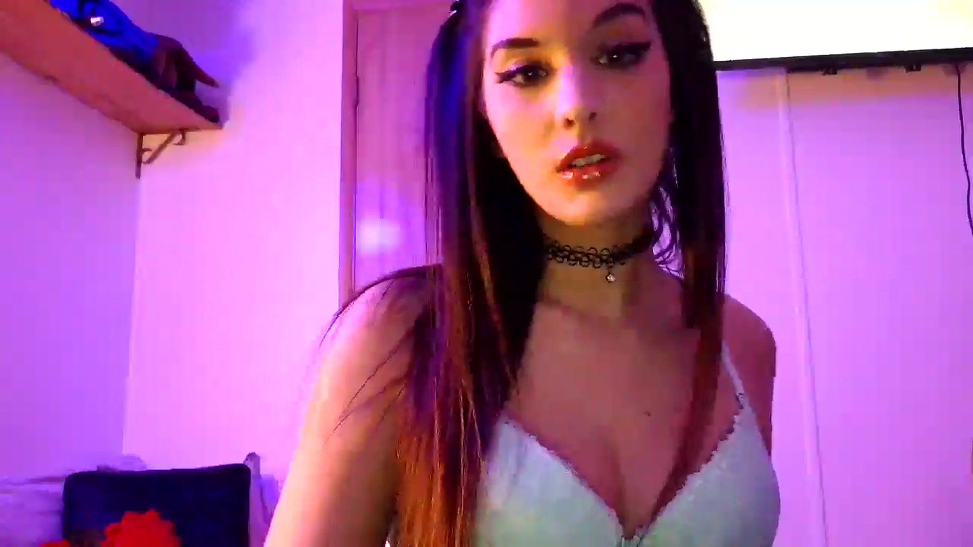 Gallery image thumbnail from YourCamSlut's myfreecams stream on, 01/05/2026, 12:41 image 12 of 20