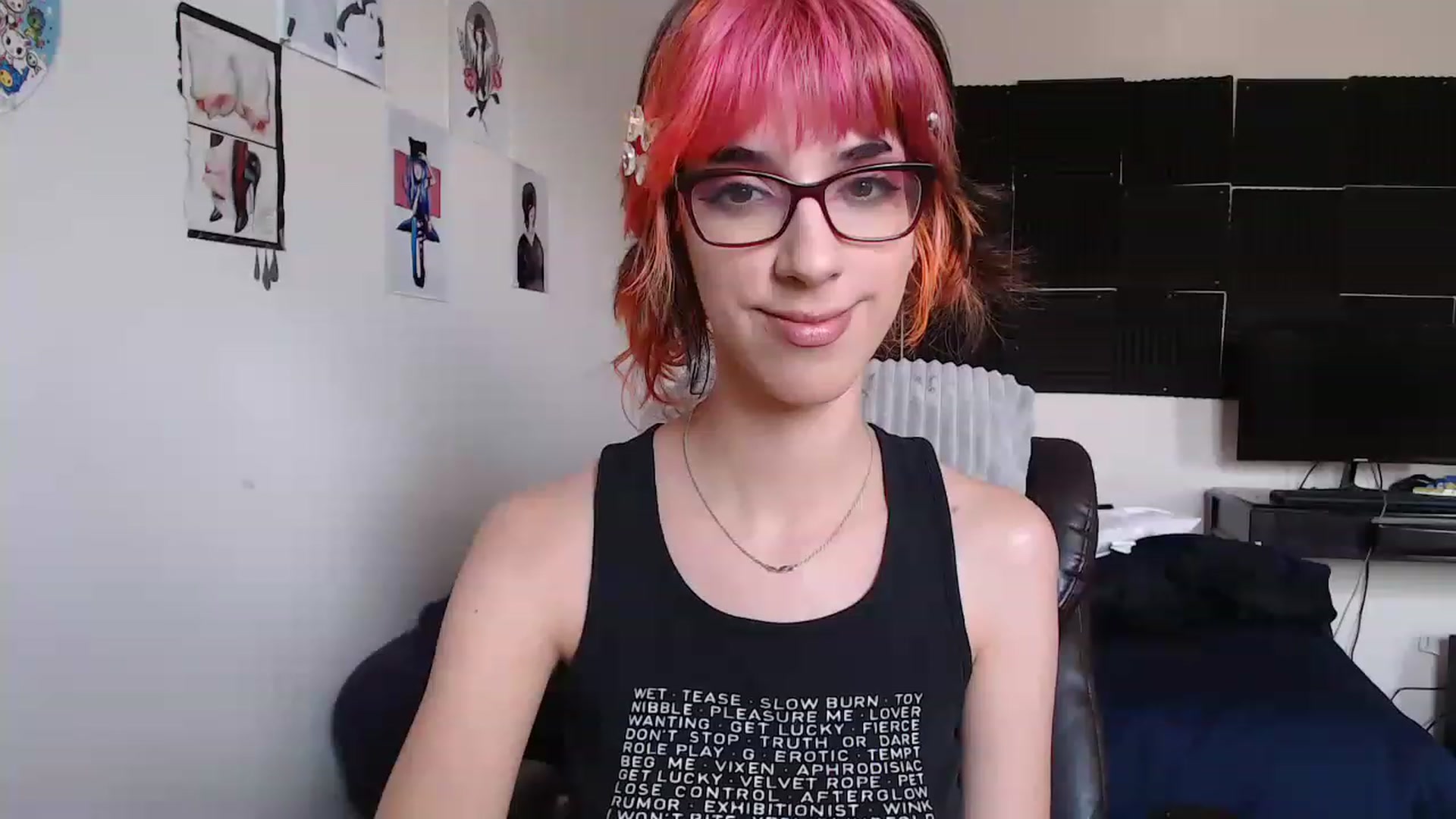Gallery image thumbnail from YourDayydream's myfreecams stream on, 03/27/2023, 18:45 image 3 of 20