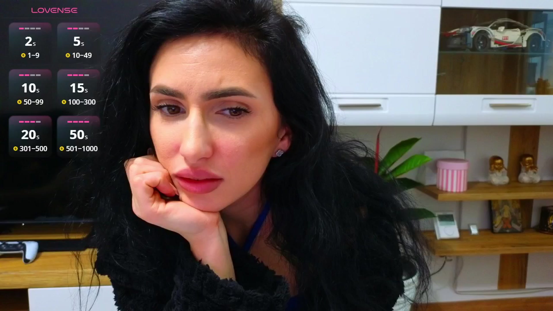Gallery image thumbnail from YourDesiree_'s myfreecams stream on, 12/03/2025, 10:52 image 10 of 20