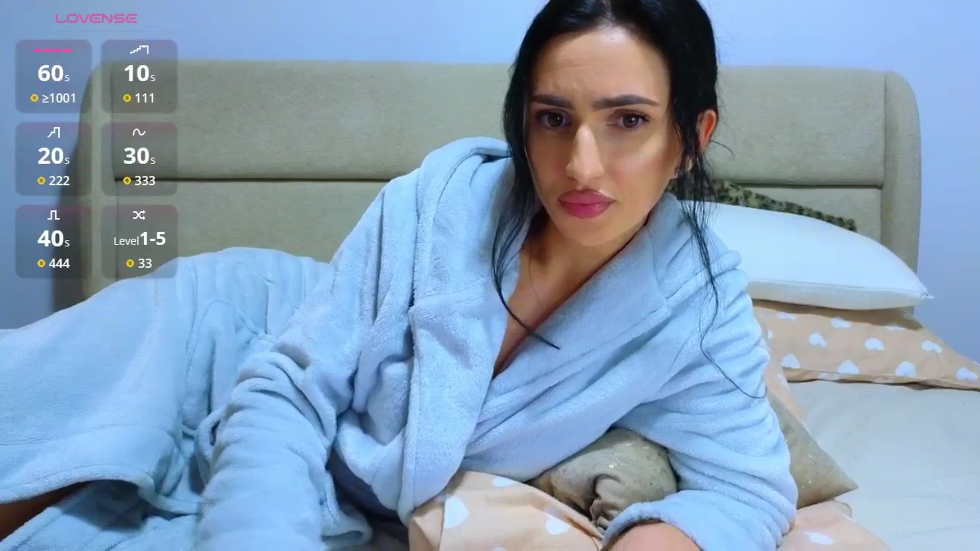 Gallery image thumbnail from YourDesiree_'s myfreecams stream on, 12/17/2025, 21:47 image 4 of 20