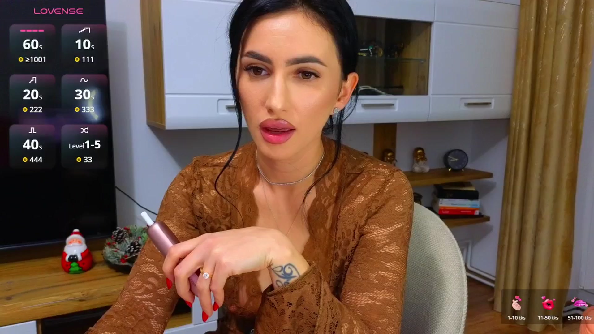 Gallery image thumbnail from YourDesiree_'s myfreecams stream on, 12/23/2025, 19:16 image 14 of 20