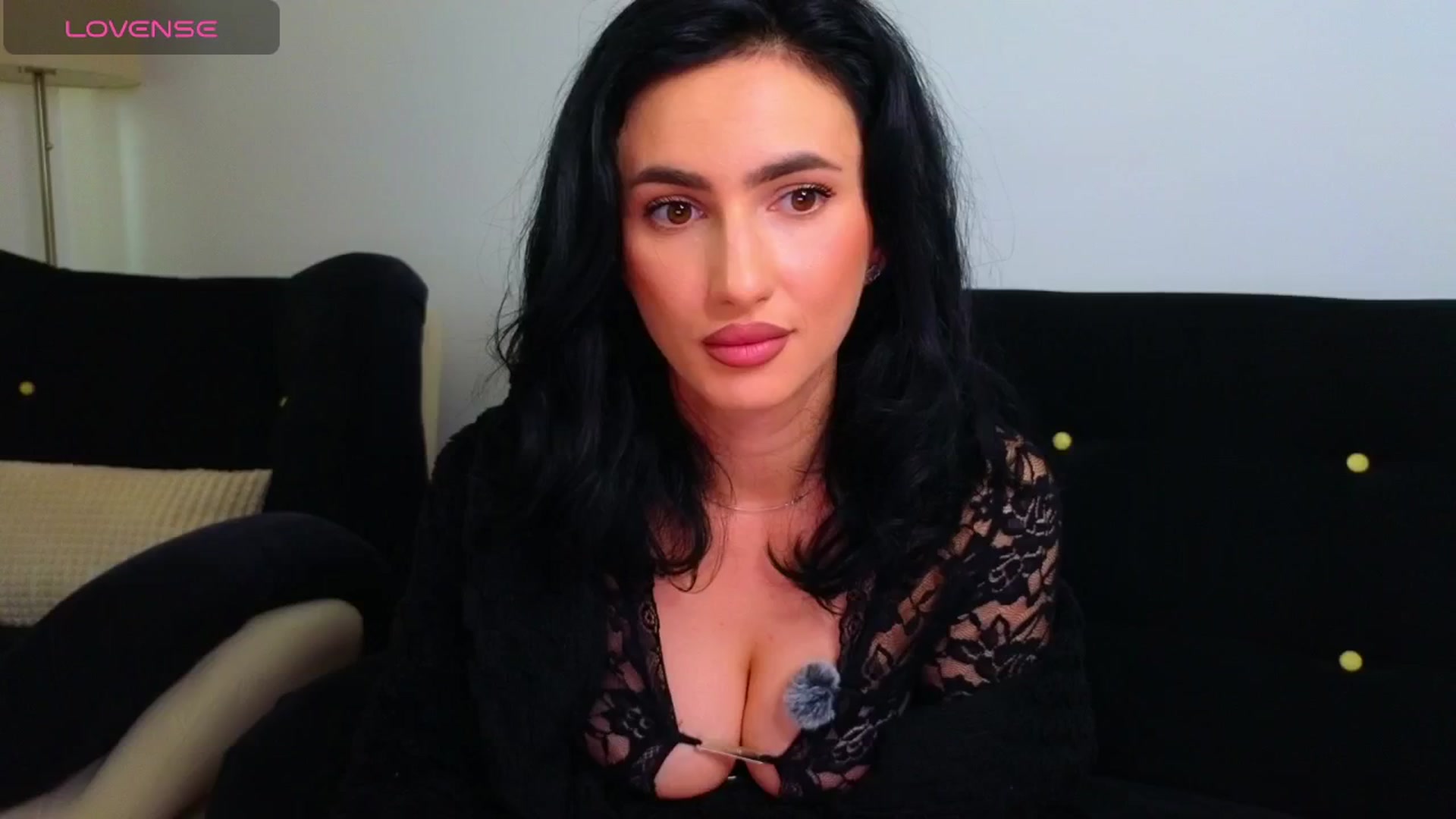 Gallery image thumbnail from YourDesiree_'s myfreecams stream on, 04/22/2026, 06:38 image 10 of 20