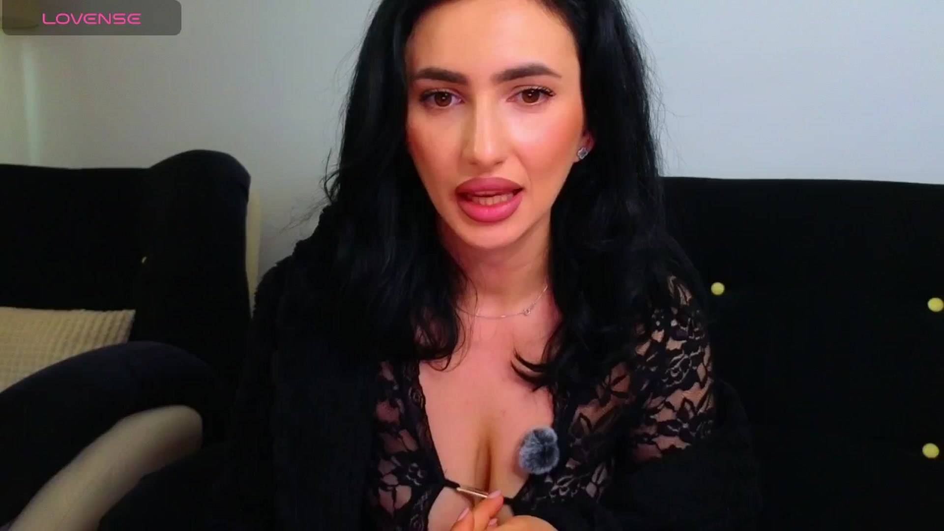 Gallery image thumbnail from YourDesiree_'s myfreecams stream on, 04/22/2026, 06:38 image 15 of 20