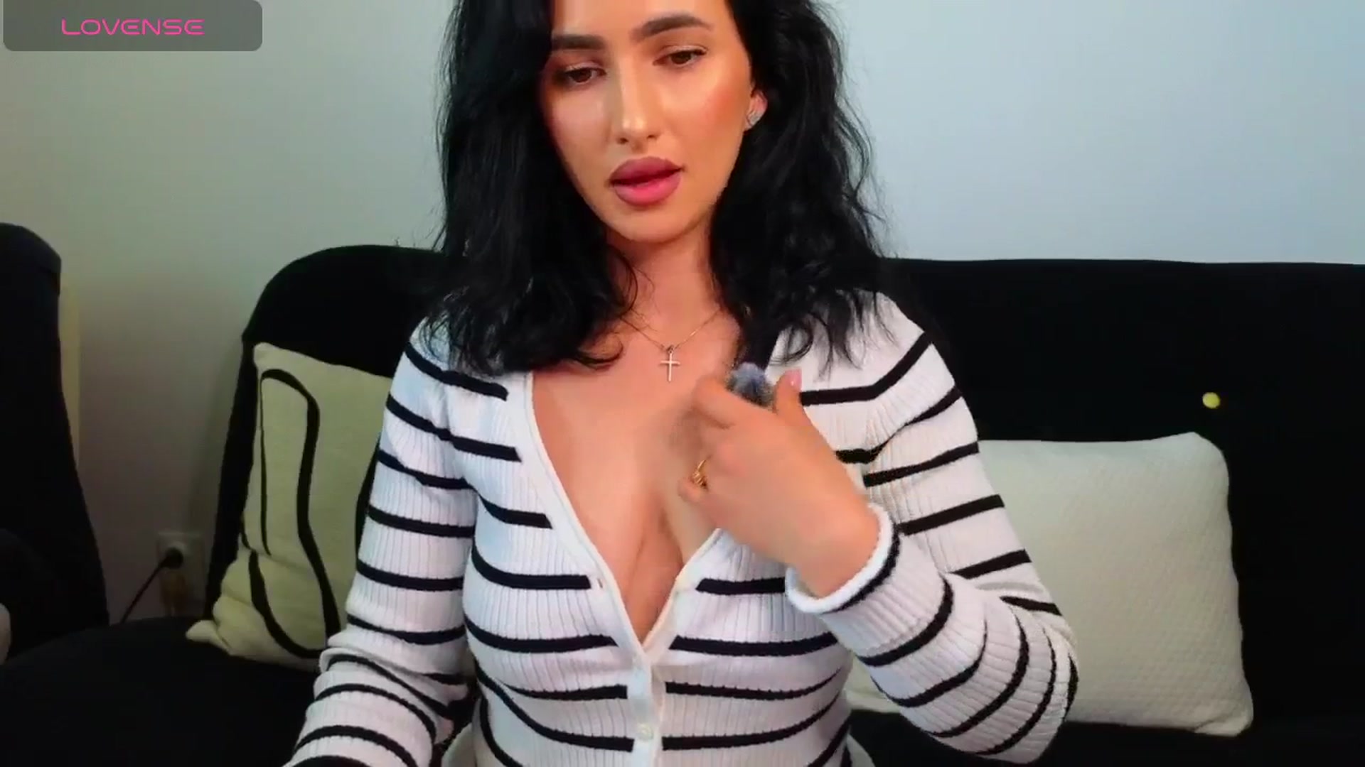 Gallery image thumbnail from YourDesiree_'s myfreecams stream on, 04/23/2026, 07:47 image 11 of 20