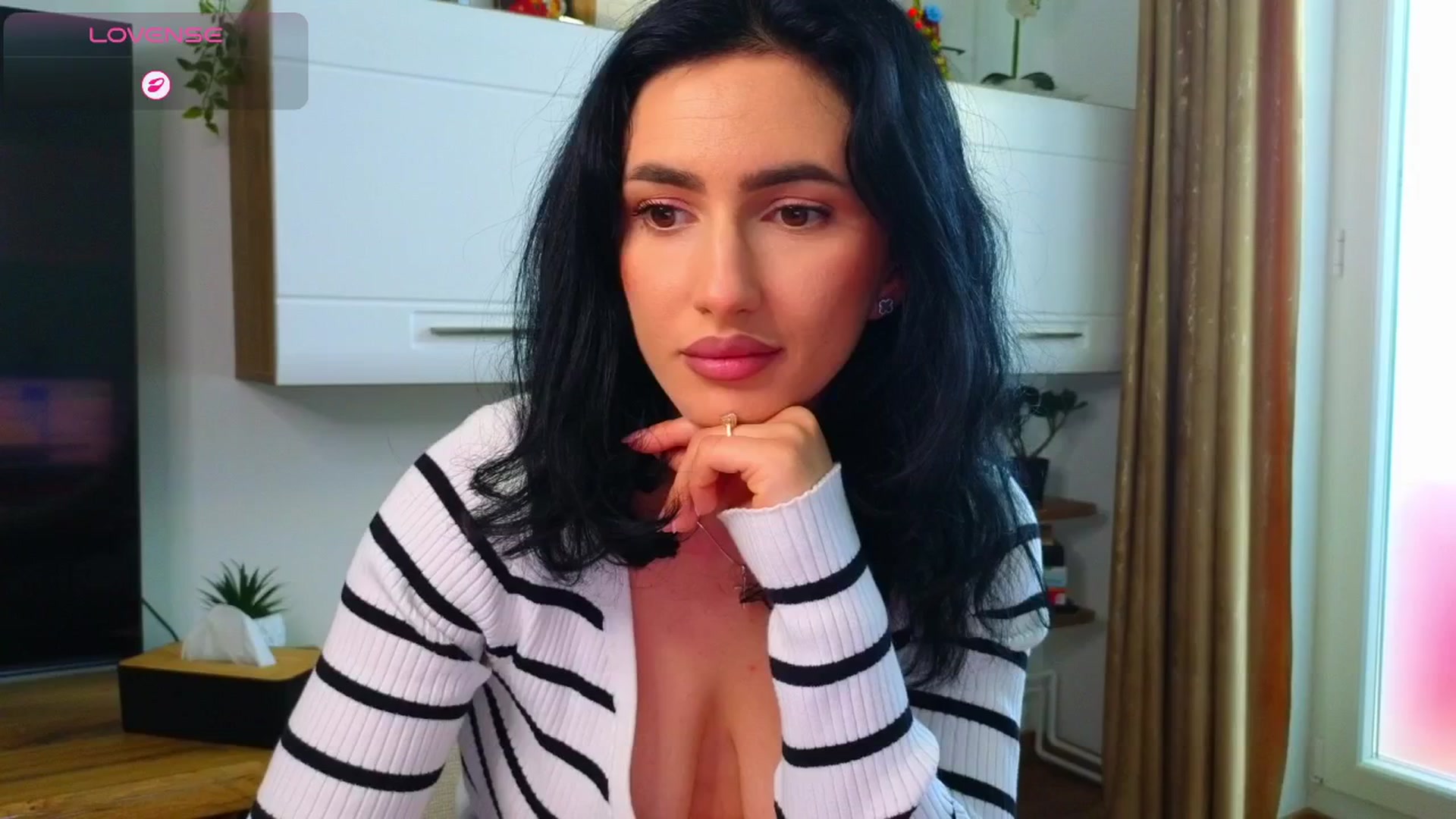 Gallery image thumbnail from YourDesiree_'s myfreecams stream on, 04/26/2026, 07:32 image 8 of 20
