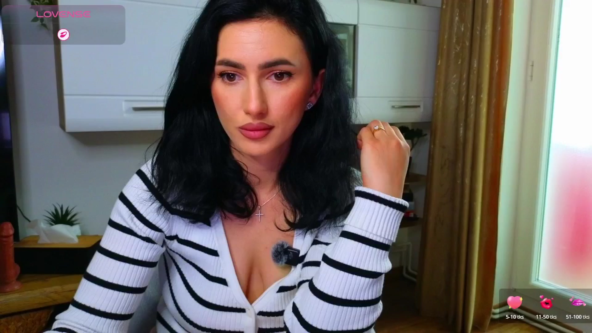 Gallery image thumbnail from YourDesiree_'s myfreecams stream on, 04/30/2026, 08:37 image 5 of 20