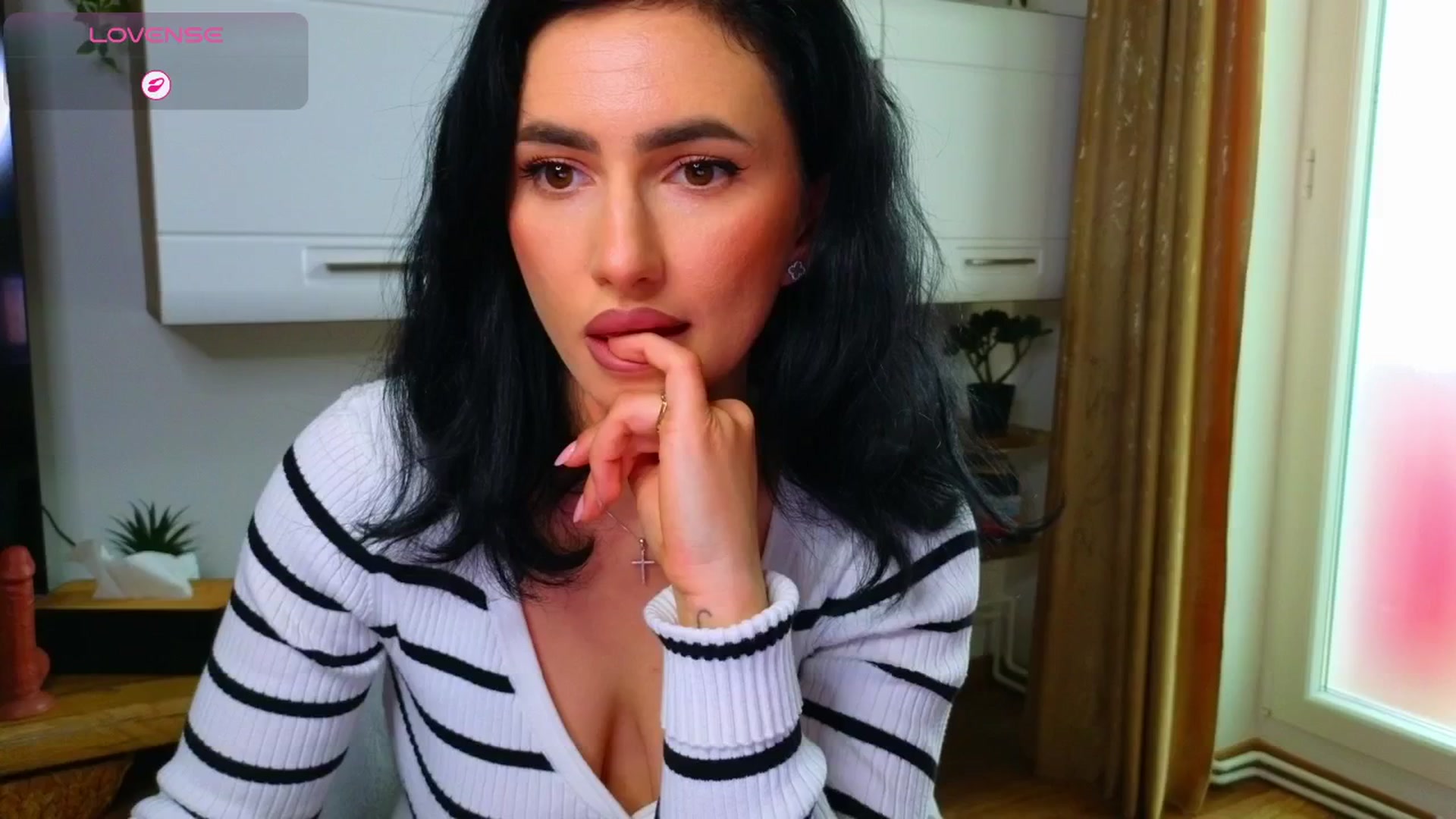 Gallery image thumbnail from YourDesiree_'s myfreecams stream on, 04/30/2026, 08:37 image 20 of 20