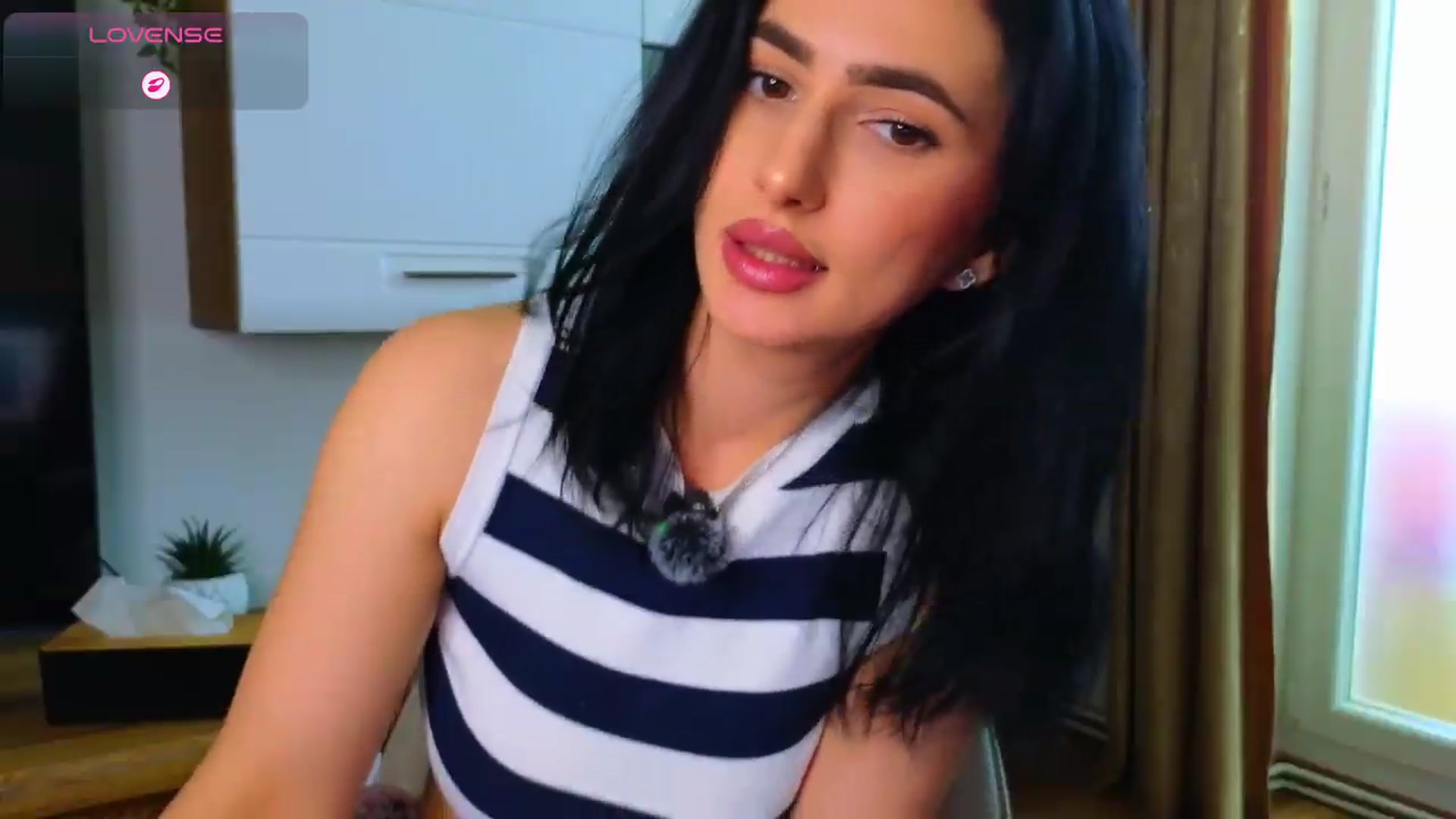 Gallery image thumbnail from YourDesiree_'s myfreecams stream on, 05/08/2026, 07:45 image 3 of 20