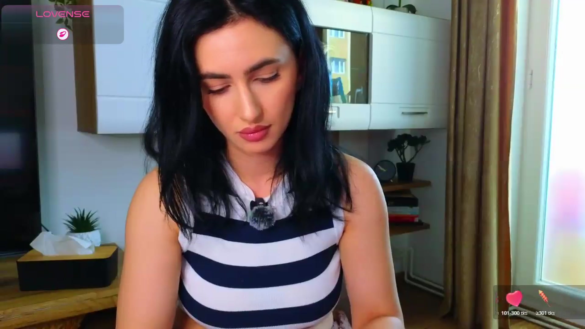 Gallery image thumbnail from YourDesiree_'s myfreecams stream on, 05/08/2026, 07:45 image 6 of 20