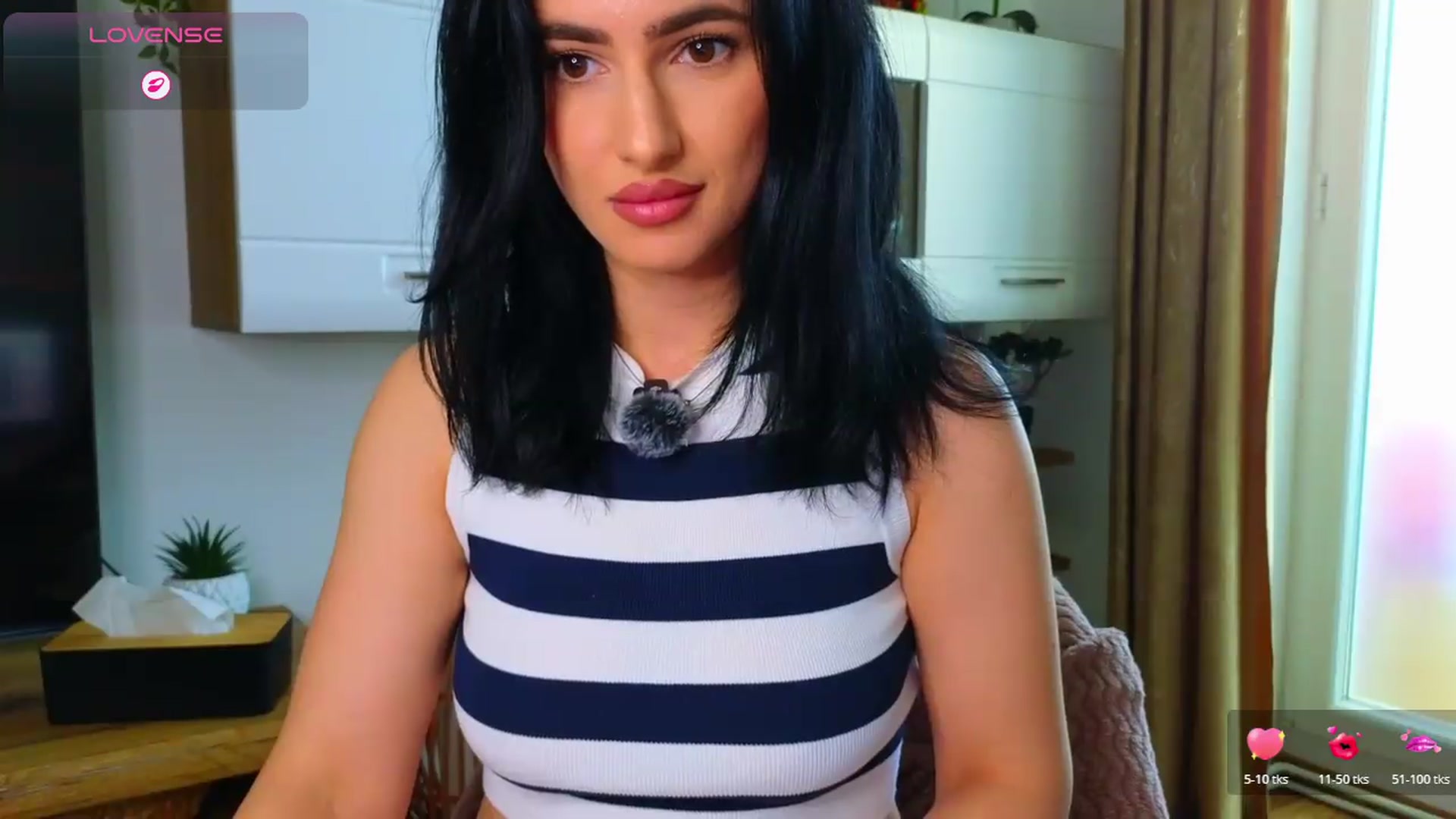 Gallery image thumbnail from YourDesiree_'s myfreecams stream on, 05/08/2026, 07:45 image 13 of 20