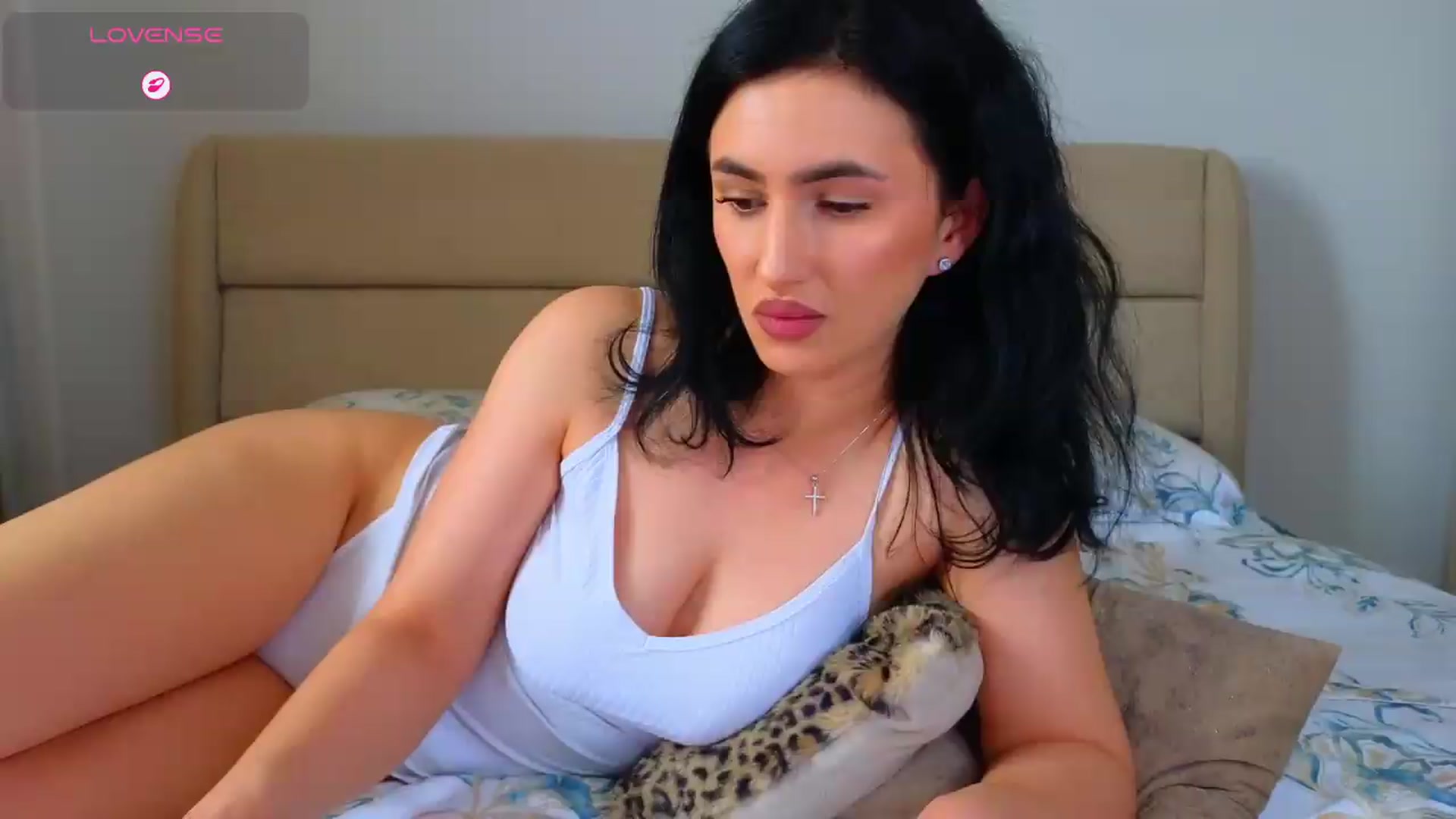 Gallery image thumbnail from YourDesiree_'s myfreecams stream on, 05/13/2026, 09:21 image 4 of 20