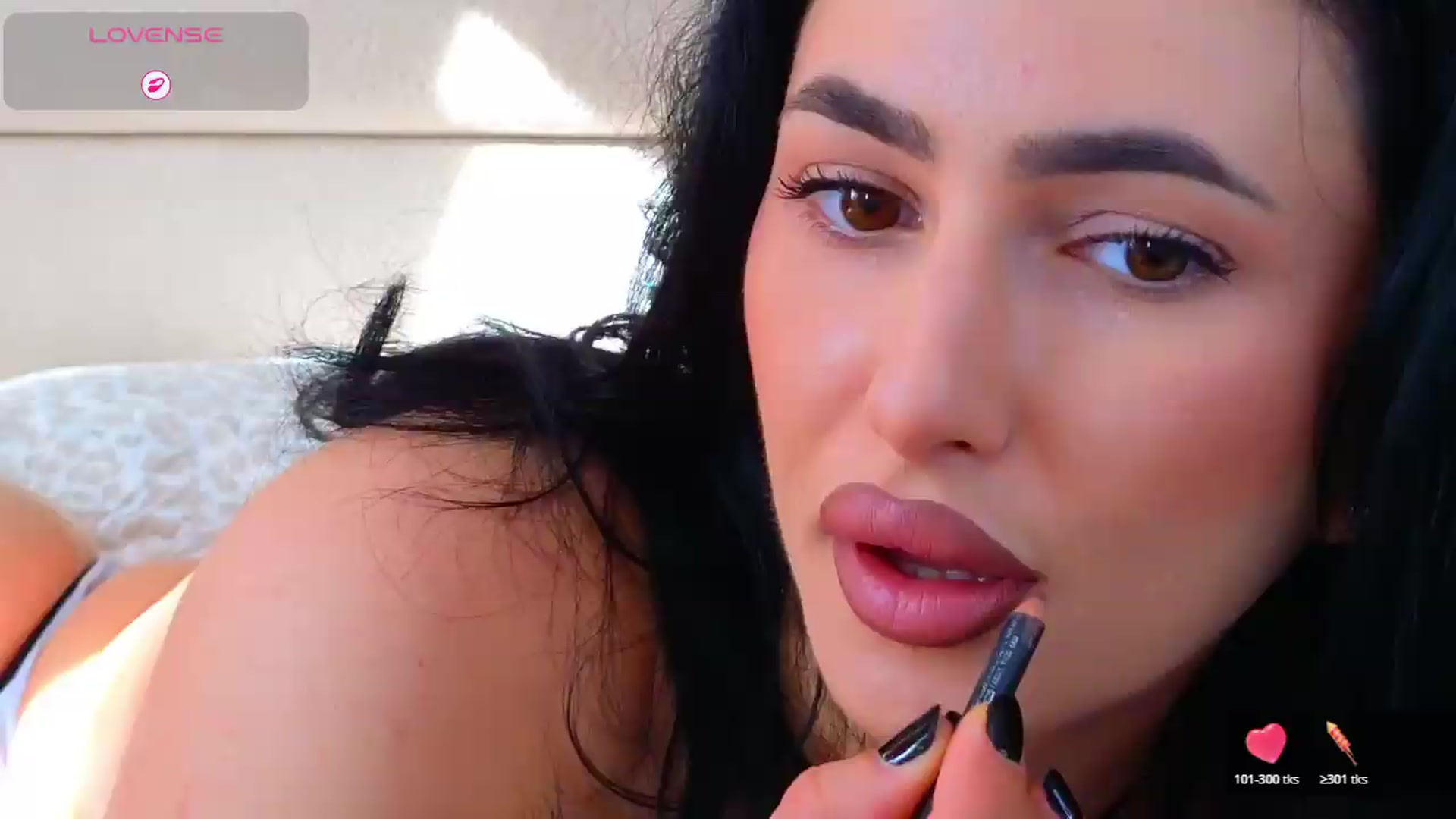 Gallery image thumbnail from YourDesiree_'s myfreecams stream on, 07/26/2026, 06:45 image 12 of 20