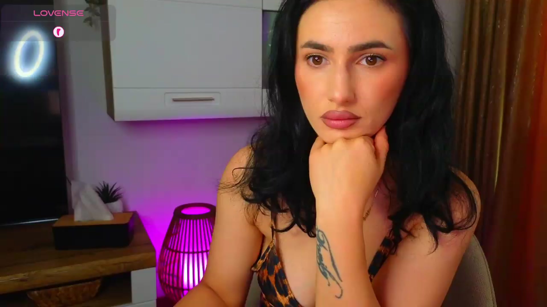 Gallery image thumbnail from YourDesiree_'s myfreecams stream on, 07/27/2026, 06:12 image 1 of 20