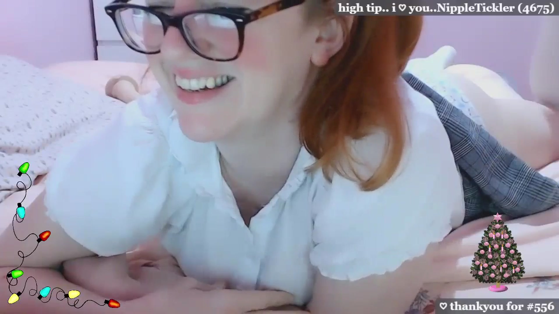 Gallery image thumbnail from YourDinkyDoll's myfreecams stream on, 12/17/2025, 23:43 image 8 of 20