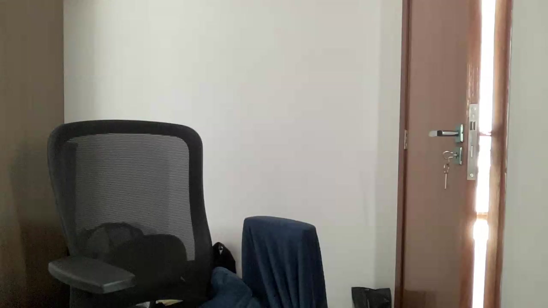Gallery image thumbnail from YourDixie's myfreecams stream on, 06/13/2026, 17:54 image 6 of 20