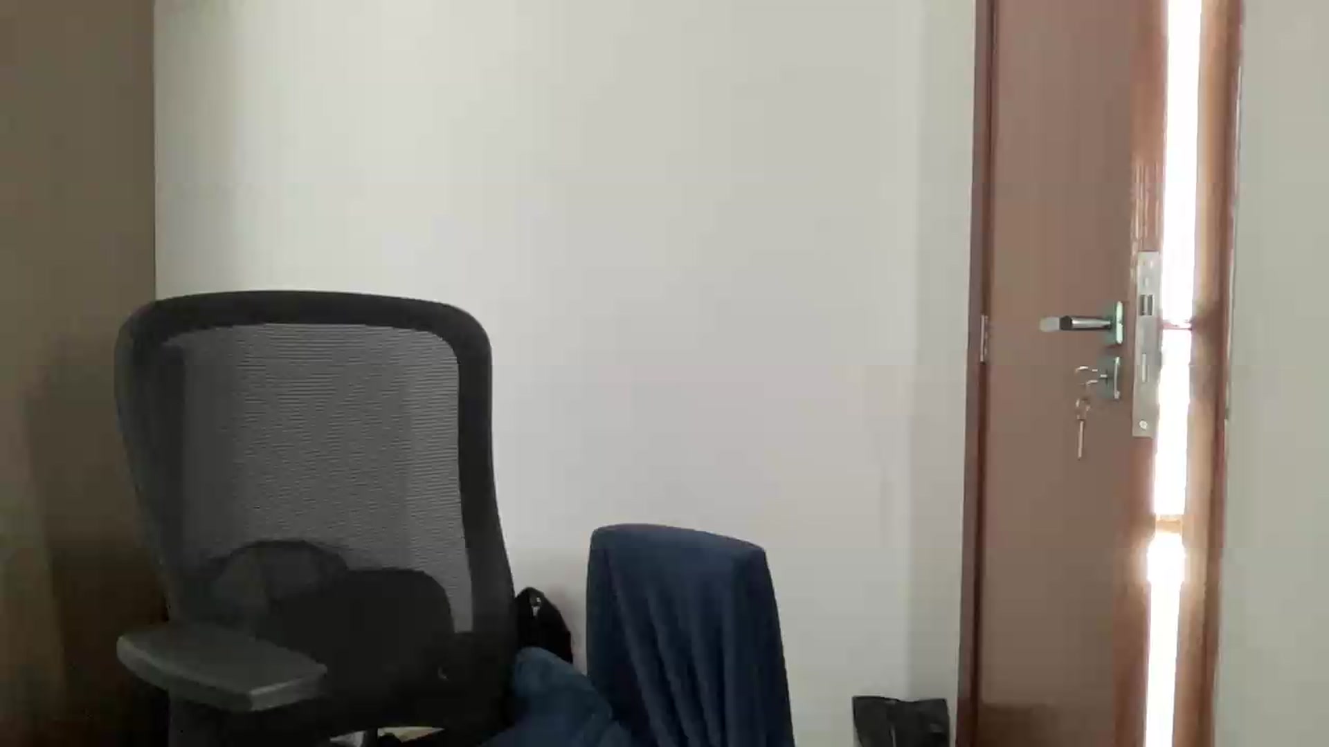 Gallery image thumbnail from YourDixie's myfreecams stream on, 06/13/2026, 17:54 image 19 of 20