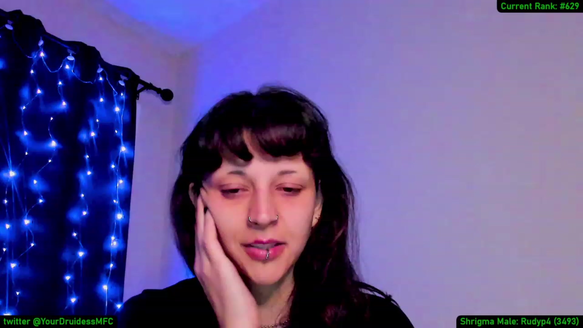 Gallery image thumbnail from YourDruidess's myfreecams stream on, 11/14/2022, 11:19 image 19 of 20