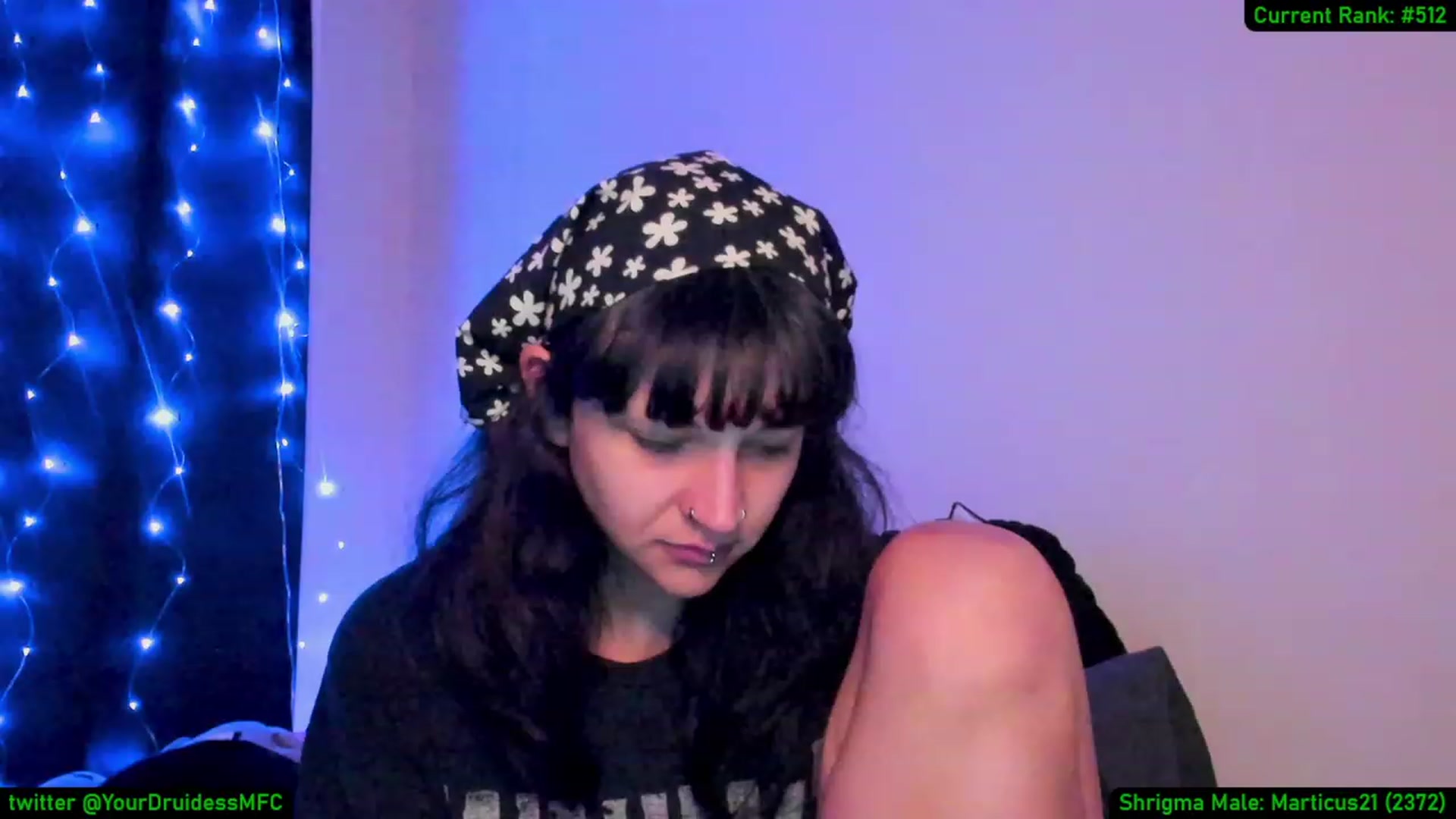 Gallery image thumbnail from YourDruidess's myfreecams stream on, 11/19/2022, 08:35 image 16 of 20