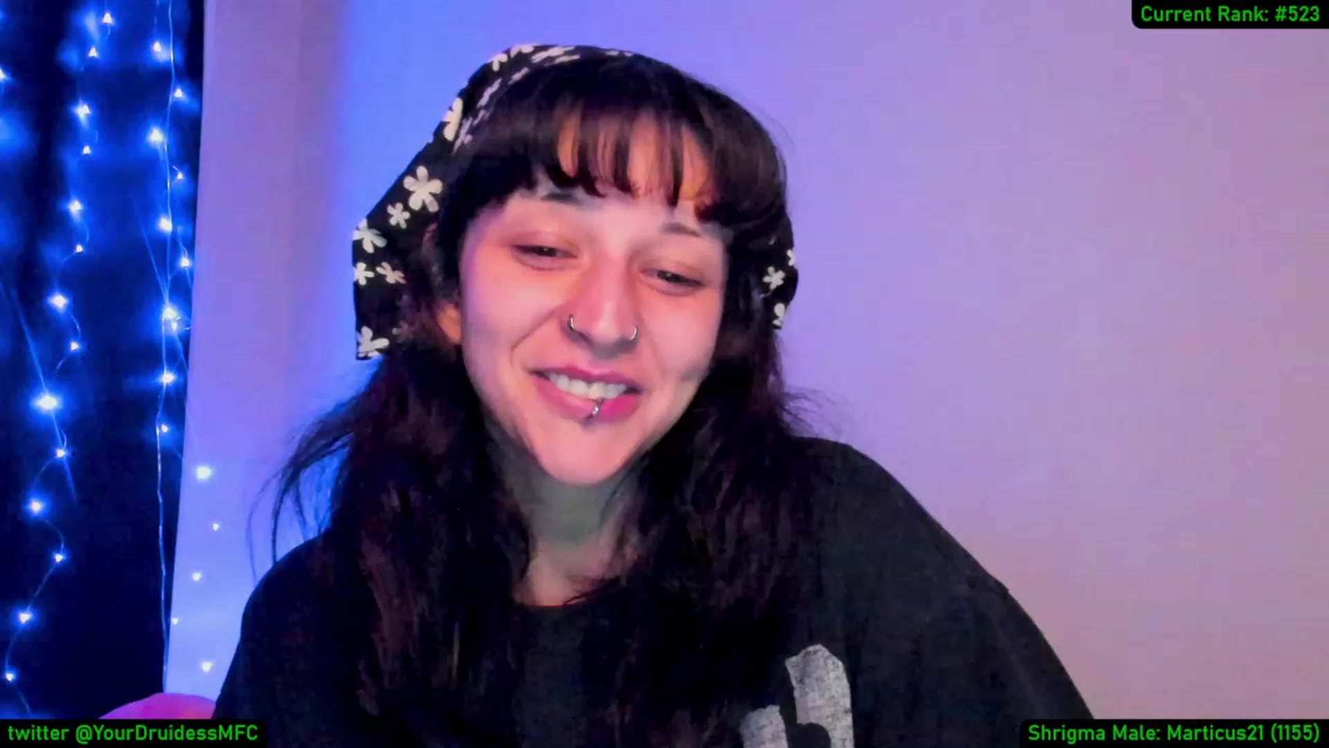 Gallery image thumbnail from YourDruidess's myfreecams stream on, 11/19/2022, 08:35 image 8 of 20