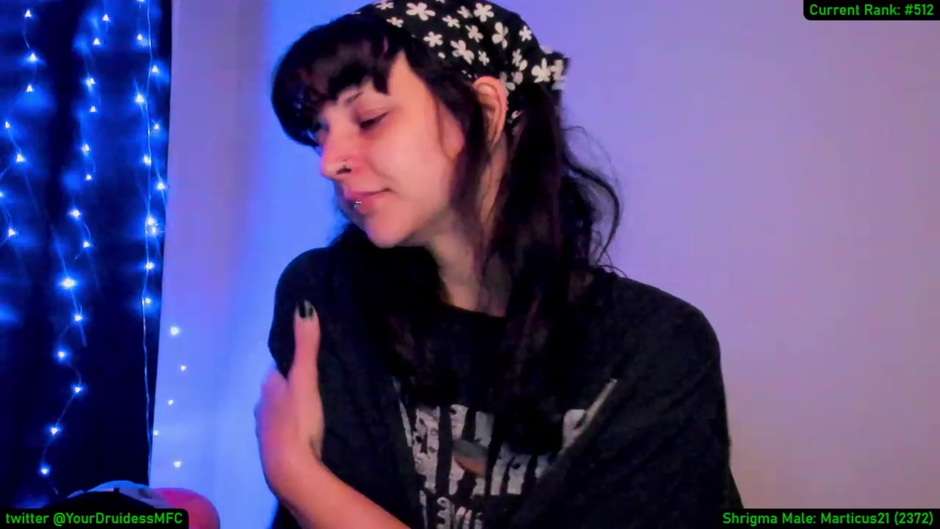 Gallery image thumbnail from YourDruidess's myfreecams stream on, 11/19/2022, 08:35 image 18 of 20
