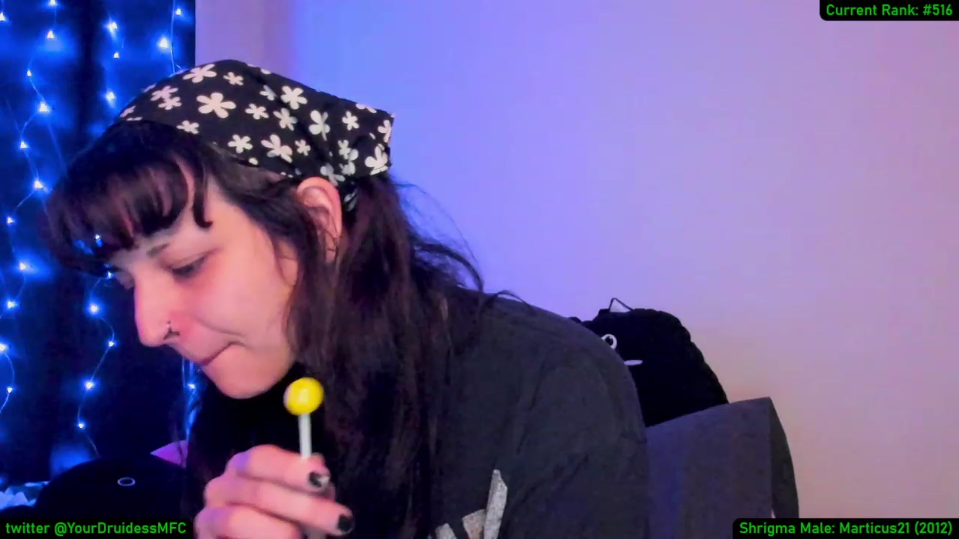 Gallery image thumbnail from YourDruidess's myfreecams stream on, 11/19/2022, 08:35 image 13 of 20