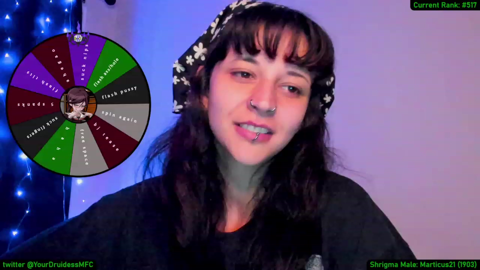 Gallery image thumbnail from YourDruidess's myfreecams stream on, 11/19/2022, 08:35 image 11 of 20