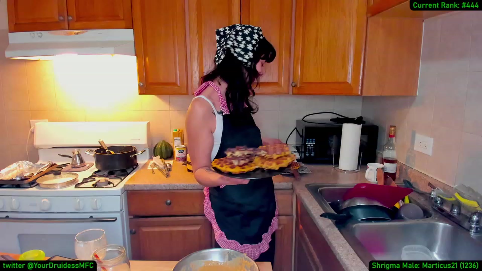 Gallery image thumbnail from YourDruidess's myfreecams stream on, 11/25/2022, 06:20 image 10 of 20