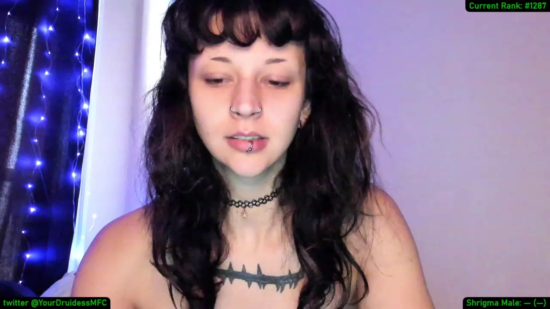 Gallery image thumbnail from YourDruidess's myfreecams stream on, 12/05/2022, 19:53 image 1 of 20