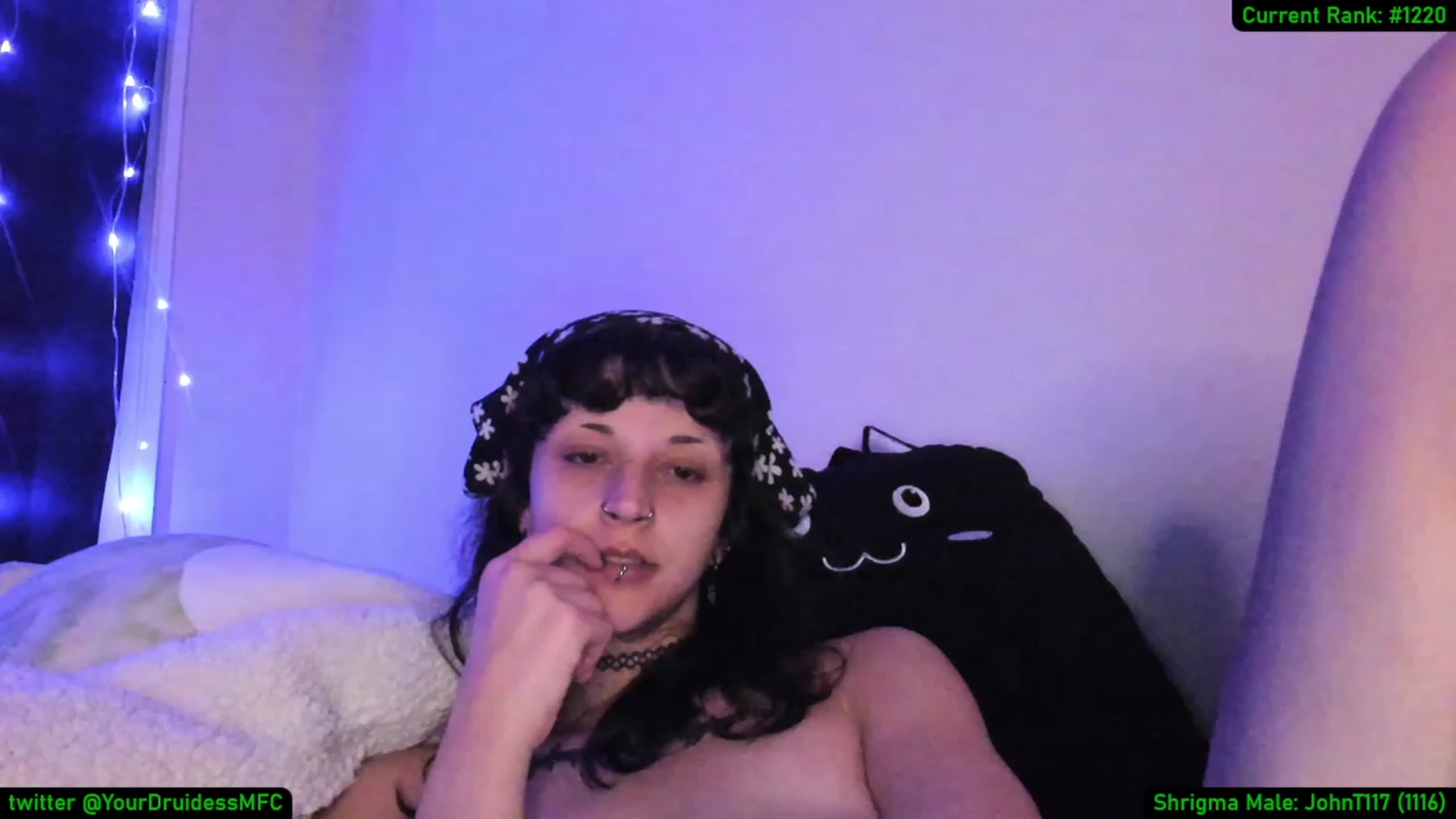 Gallery image thumbnail from YourDruidess's myfreecams stream on, 12/06/2022, 08:10 image 8 of 20