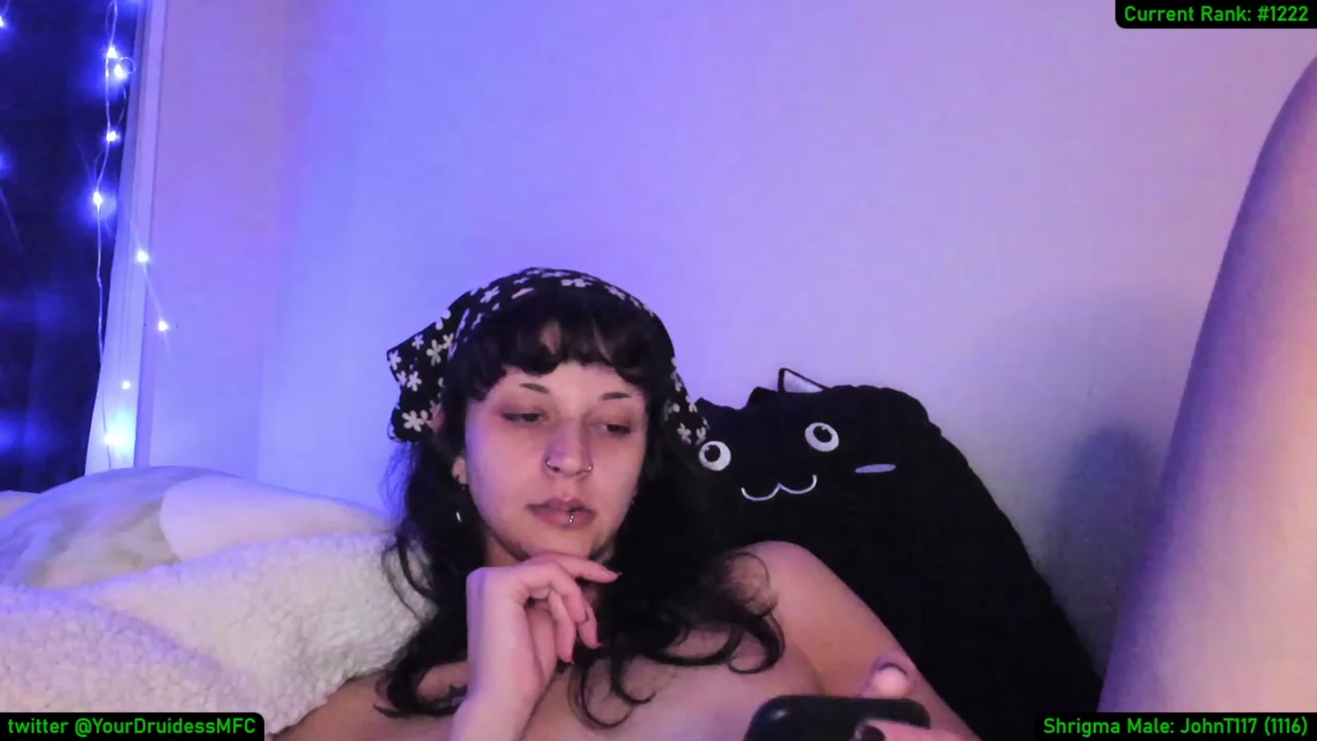 Gallery image thumbnail from YourDruidess's myfreecams stream on, 12/06/2022, 08:10 image 13 of 20