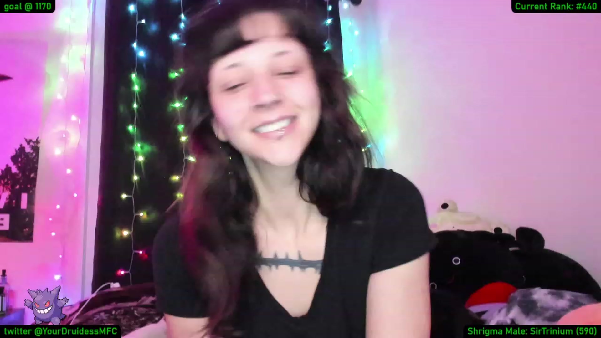 Gallery image thumbnail from YourDruidess's myfreecams stream on, 12/28/2022, 08:59 image 17 of 20