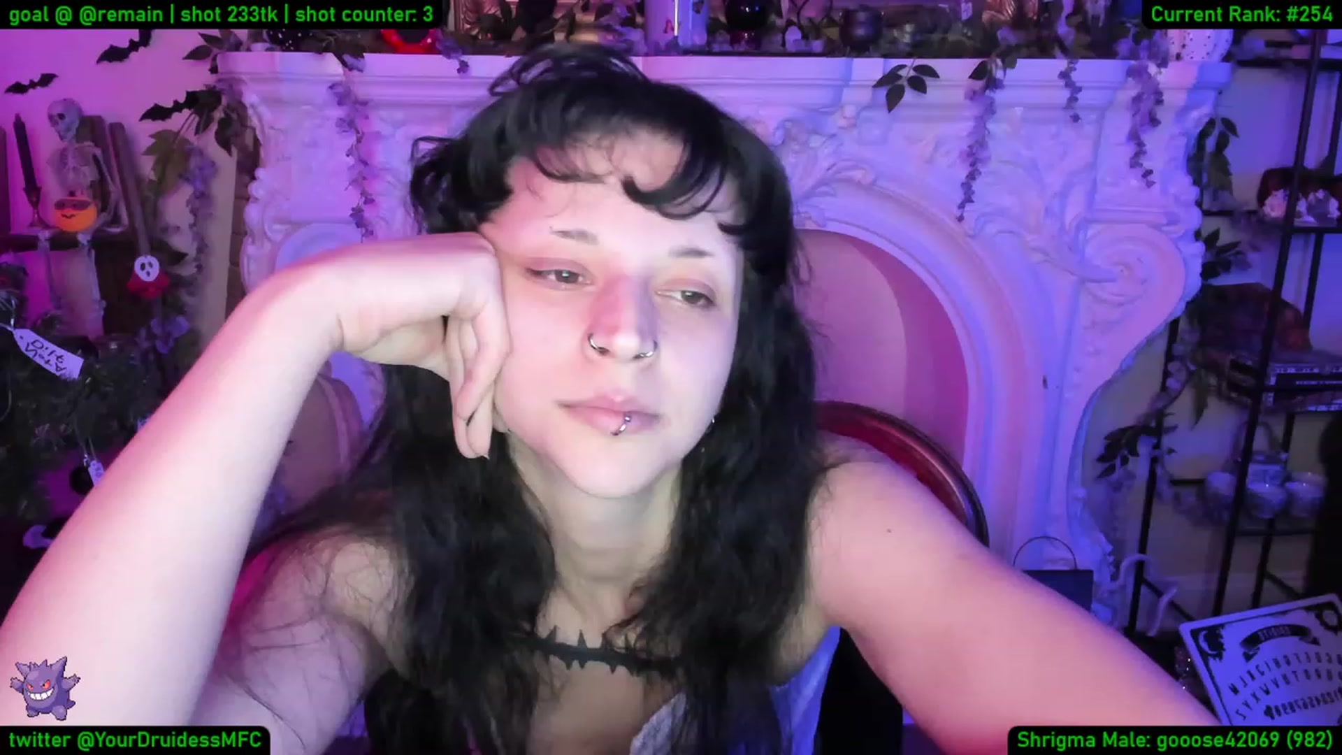 Gallery image thumbnail from YourDruidess's myfreecams stream on, 01/15/2023, 10:05 image 13 of 20