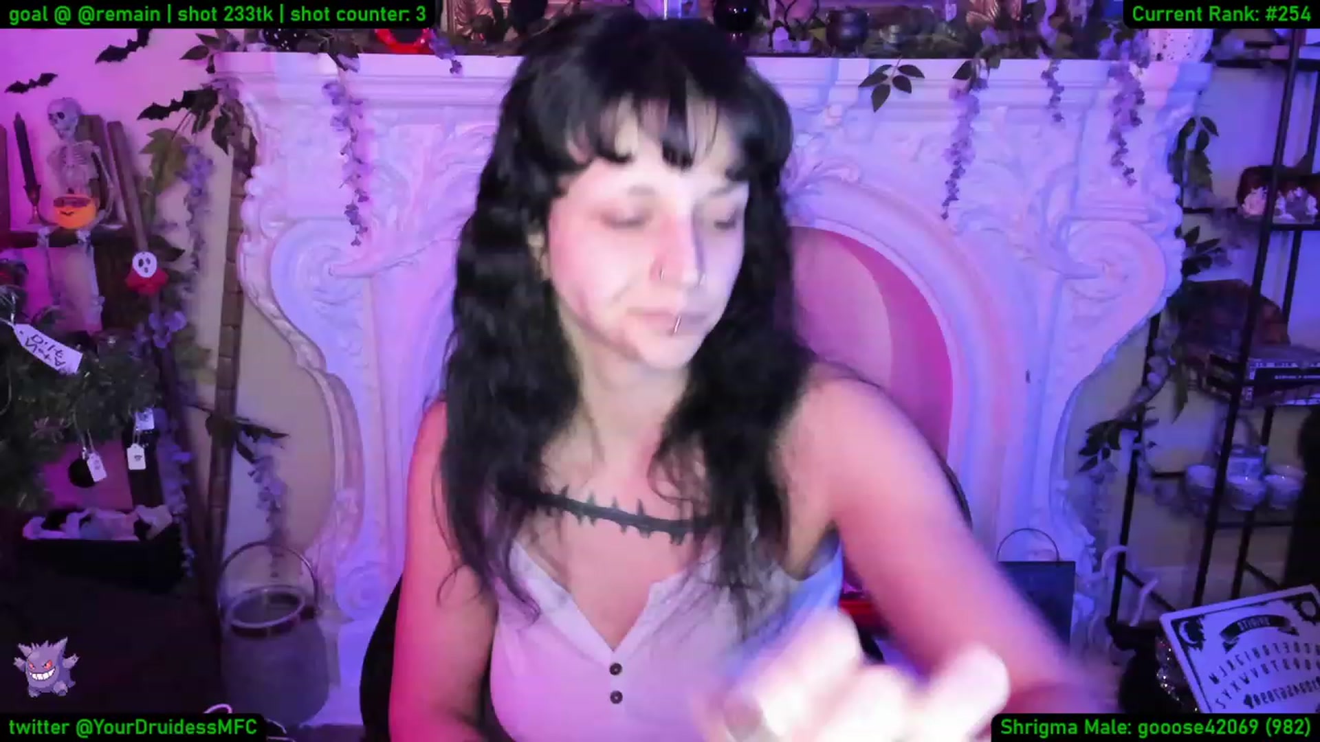 Gallery image thumbnail from YourDruidess's myfreecams stream on, 01/15/2023, 10:05 image 9 of 20