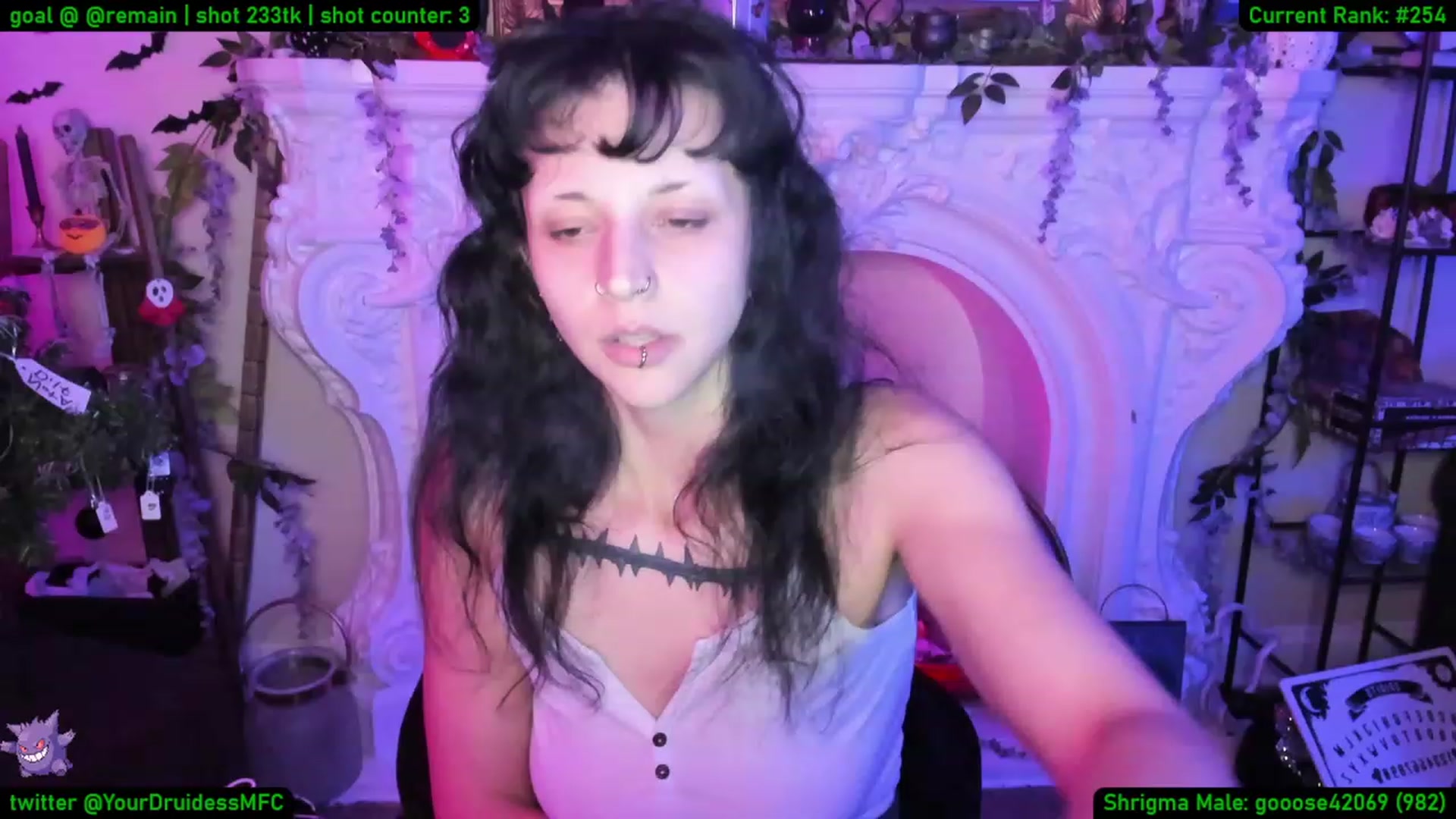 Gallery image thumbnail from YourDruidess's myfreecams stream on, 01/15/2023, 10:05 image 14 of 20